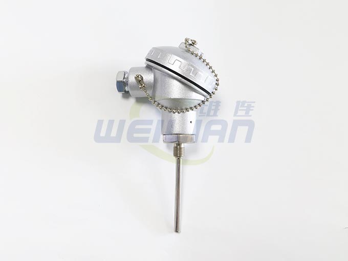 What is the working principle of the thermocouple sensor