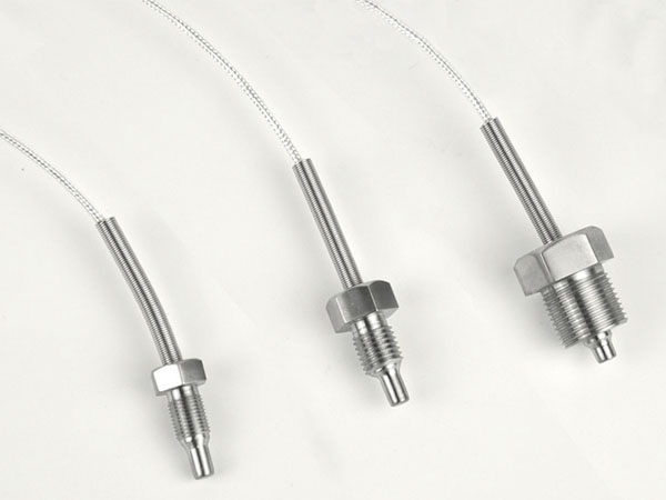 What is the difference between PT100, PT1000 and NTC temperature sensors?